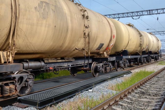 Pellet Composite Track Pan, “Center Pan” Only, 20′ System