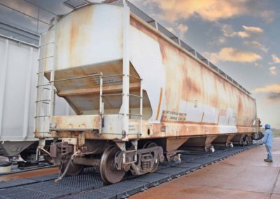 Pellet Pans, PE Model, "Center Pan" w/Grates